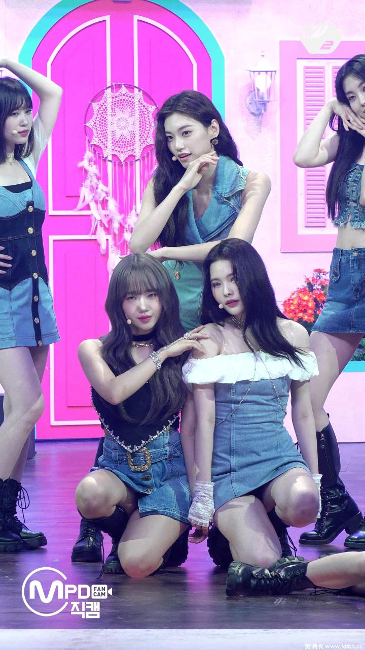 220630 Weki Meki 韩国女团高清韩国女团饭拍秀3部fancam合集[1.88G]