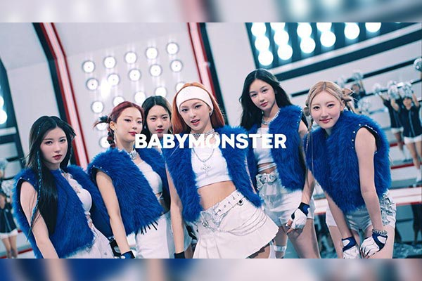 BABYMONSTER首次公开《BATTER UP》现场表演视频插图